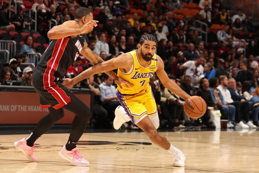 为何现役无 为何现役无